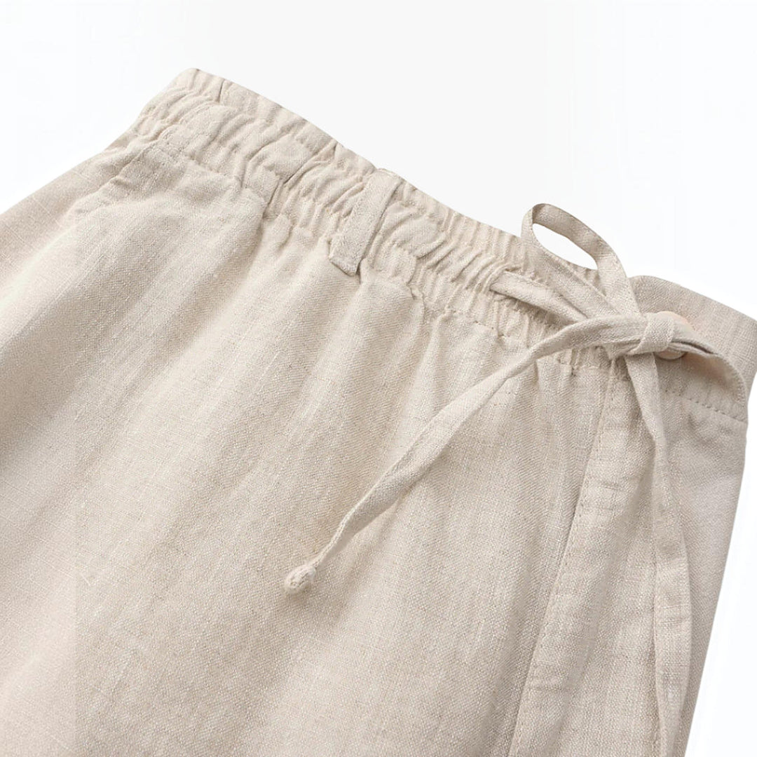 Classic men's relaxed fit beach shorts, a versatile choice for any summer outfit.