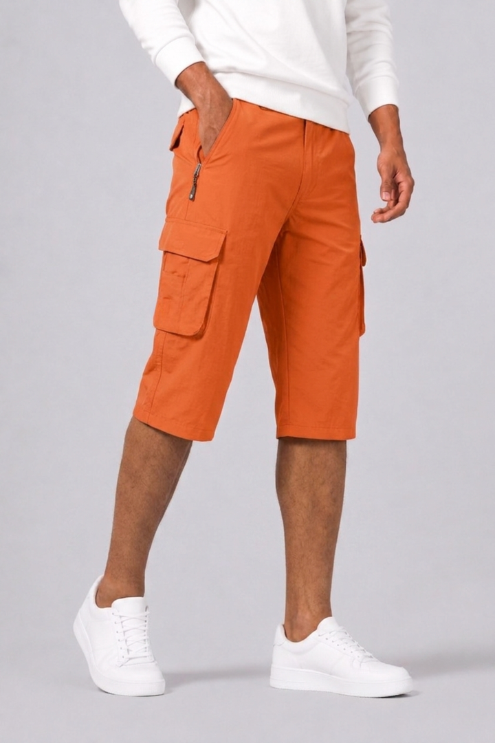 Men's adventure cargo shorts, perfect for outdoor exploration or relaxed daily style.