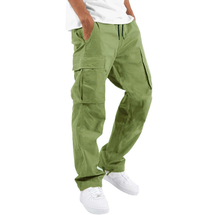 Durable men's relaxed fit cargo trousers, multi-pocket utility pants built for everyday and tactical use.
