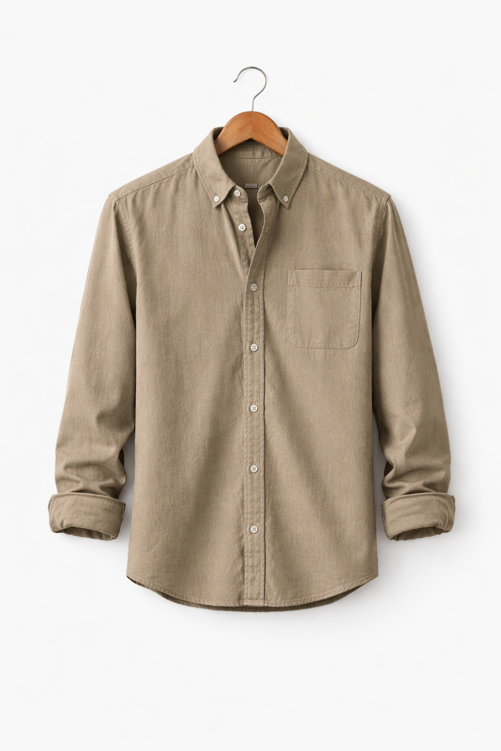 Classic men's chambray button-up shirt, long sleeves, great for casual wear.