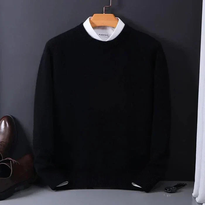 Men's relaxed fit loose crewneck sweater, perfect for effortless casual style and everyday comfort.