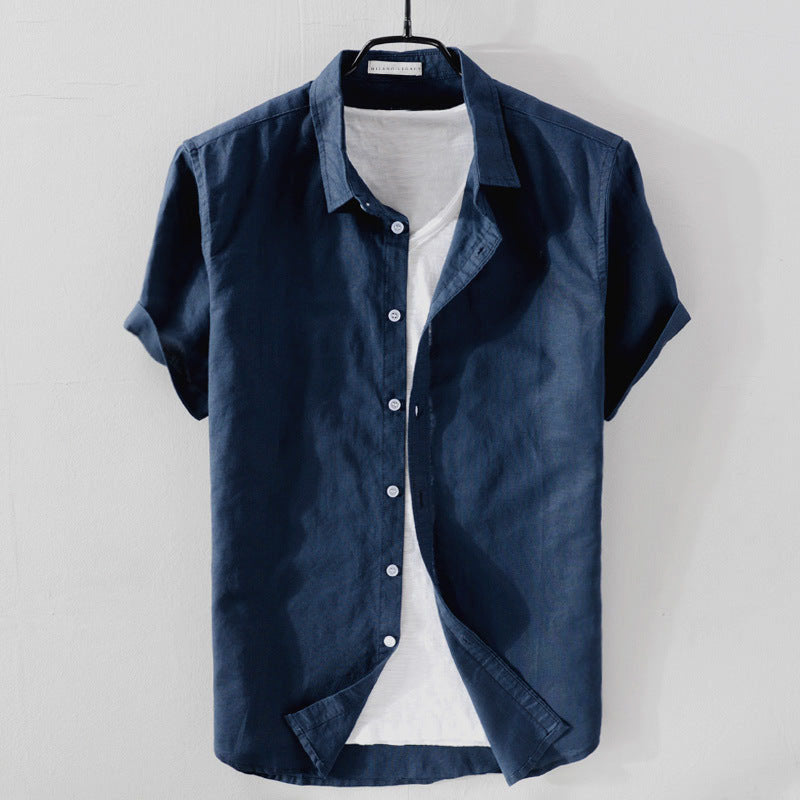 Men's relaxed fit short sleeve shirt, perfect for casual summer wear. Comfortable everyday style.