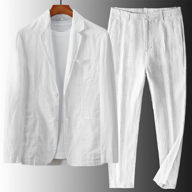 Lightweight men's two-piece suit with a relaxed fit. Stylish blazer and trousers for comfortable summer fashion.