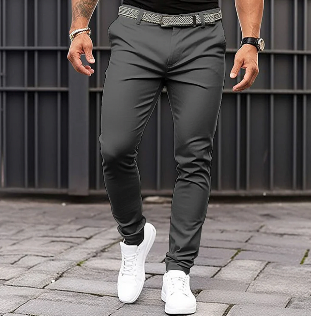 Stylish men's gray relaxed fit trousers, made from soft cotton blend for maximum comfort and casual fashion.