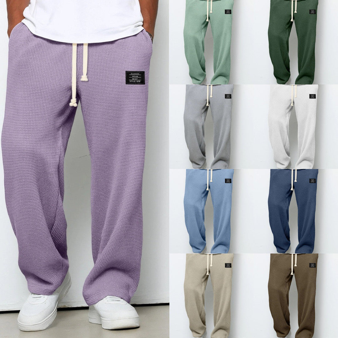 Casual men's summer pants, relaxed fit with breathable fabric for hot days.