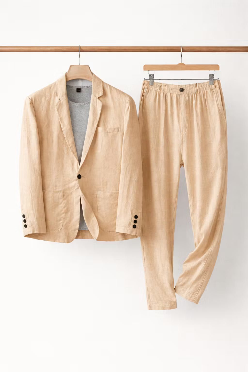 Lightweight men's relaxed fit two-piece suit, ideal for comfortable and stylish spring and summer formal or smart casual events.