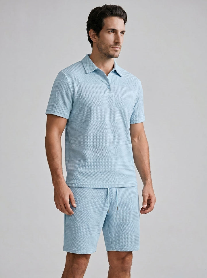 Men's textured knit two-piece: Polo shirt & shorts for casual summer comfort.