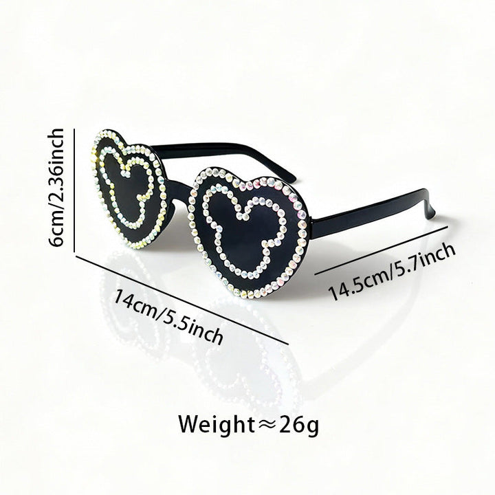 Trendy men's heart-shaped rhinestone sunglasses for festivals, parties & fashion. UV protection.