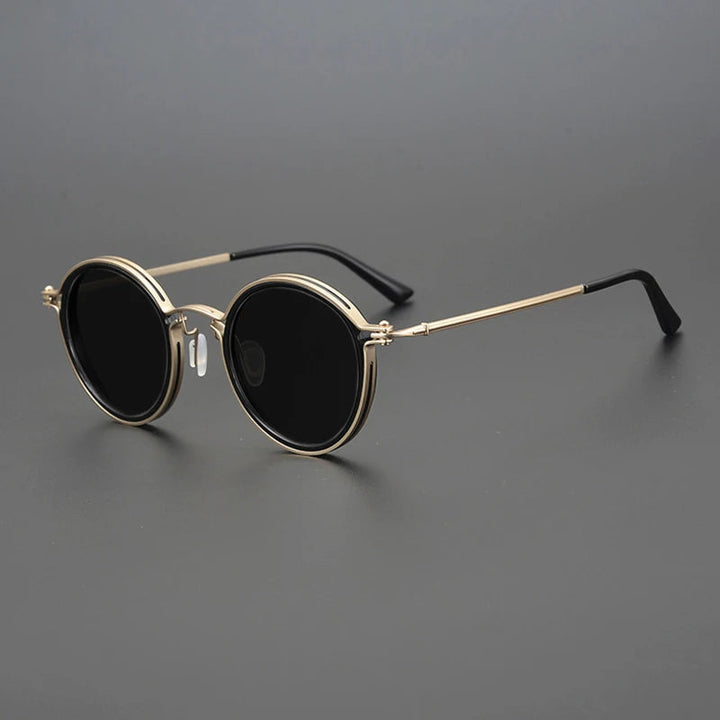 Men's round polarized sunglasses with vintage metal frame for classic anti-glare eyewear.