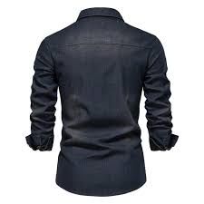 Stylish men's utility long sleeve button-up shirt with practical chest pockets, great for smart casual fashion.