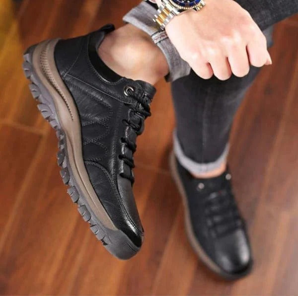 Stylish men's casual low top lace-up shoes in a rugged design, offering everyday comfort and durability.