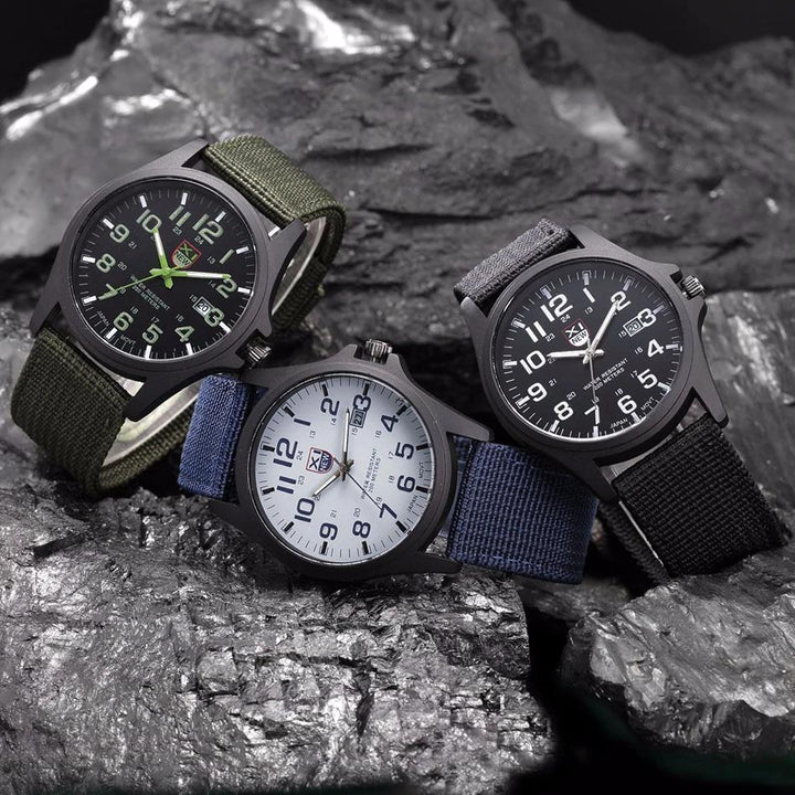 Men's rugged military watch with luminous dial, perfect for outdoor tactical use.