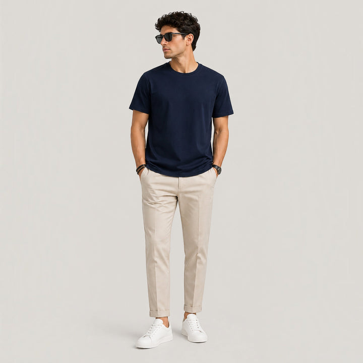 Men's short sleeve t-shirt, perfect for everyday comfort and versatile casual style.