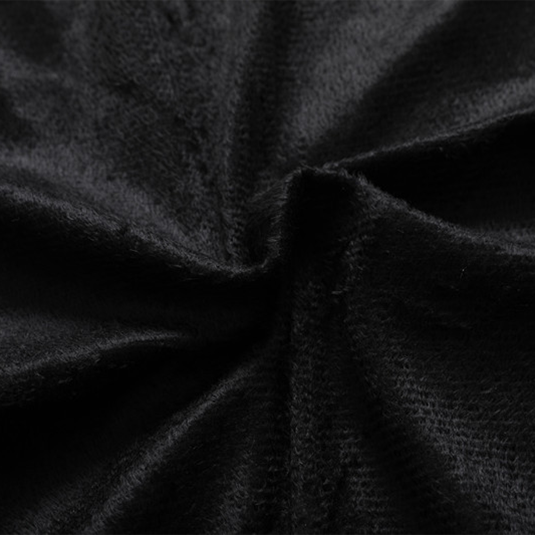 High-quality men's slim fit jacket, classic outerwear for a sophisticated and modern aesthetic.