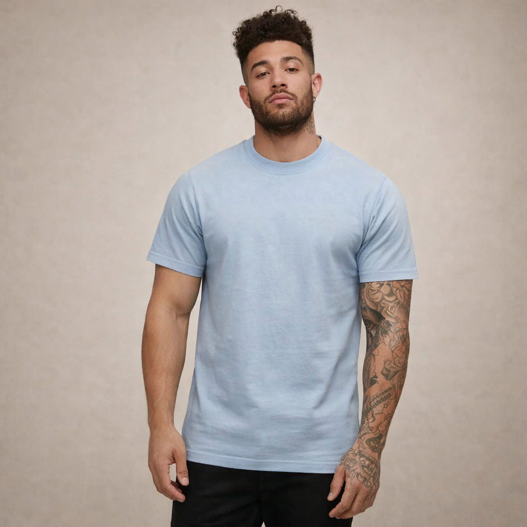 Essential men's slim fit t-shirt in a vibrant color, featuring a comfortable crew neck.