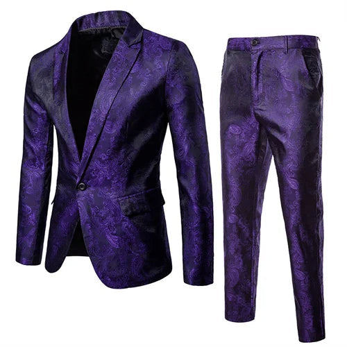 Close-up of the elegant jacquard pattern on a men's slim fit formal suit blazer, ideal for special occasions.