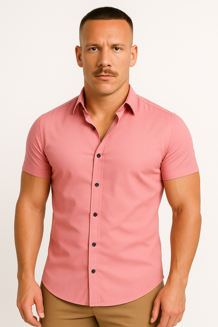 High-performance men's stretch shirt, designed for optimal comfort and flexibility in active or casual settings.