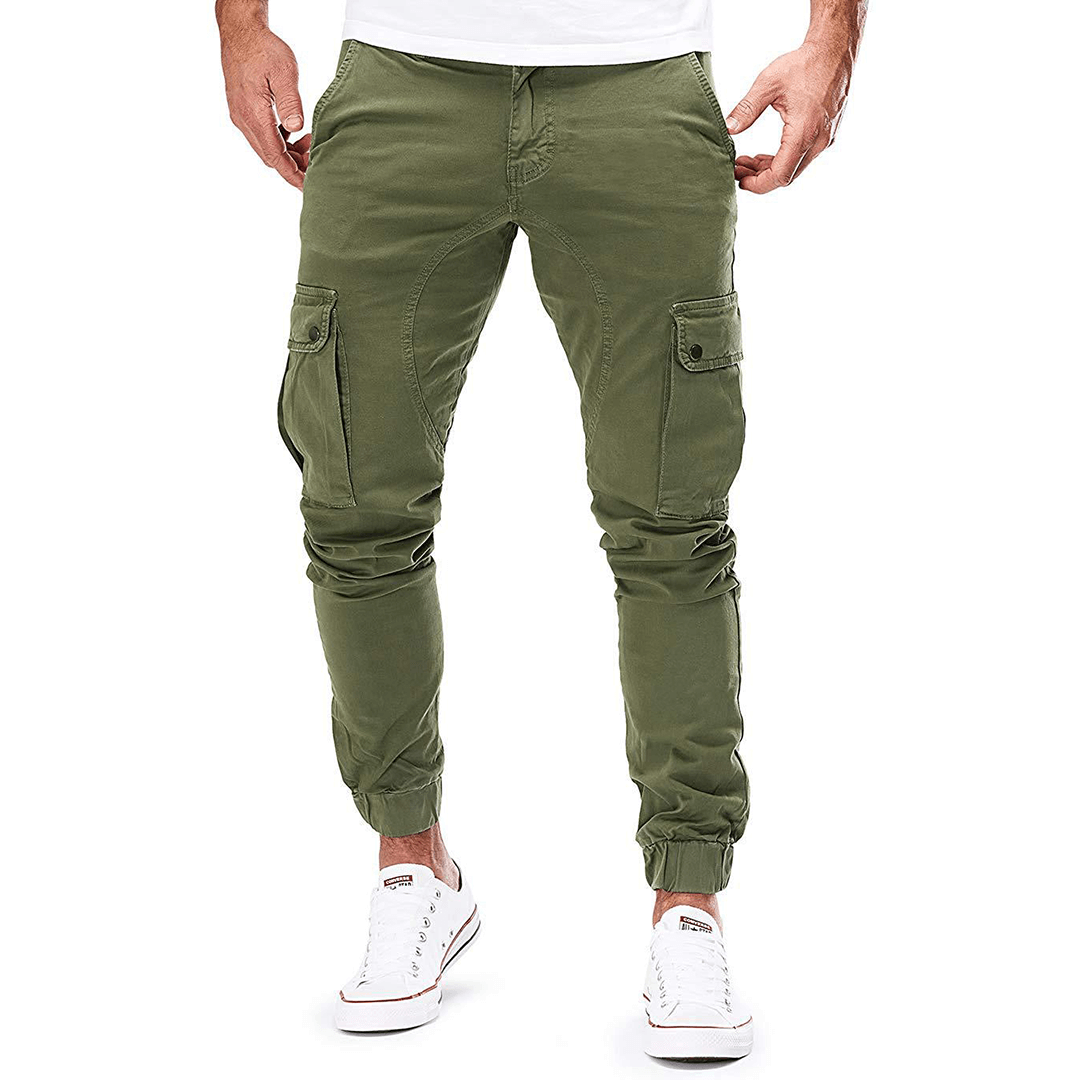 Men's slim fit stretch cargo pants for versatile casual fashion, blending utility with comfort.