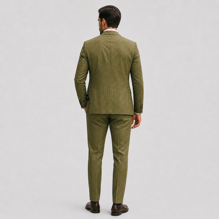 Versatile men's summer suit, slim fit for smart casual or formal events. Perfect lightweight business or wedding wear.