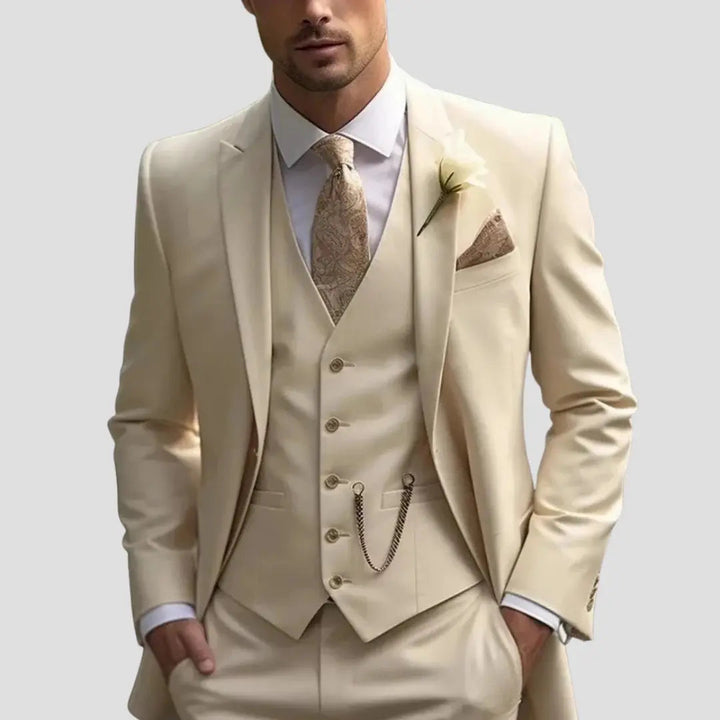 Elegant men's three-piece suit waistcoat, complementing the slim fit jacket and trousers for formal occasions.