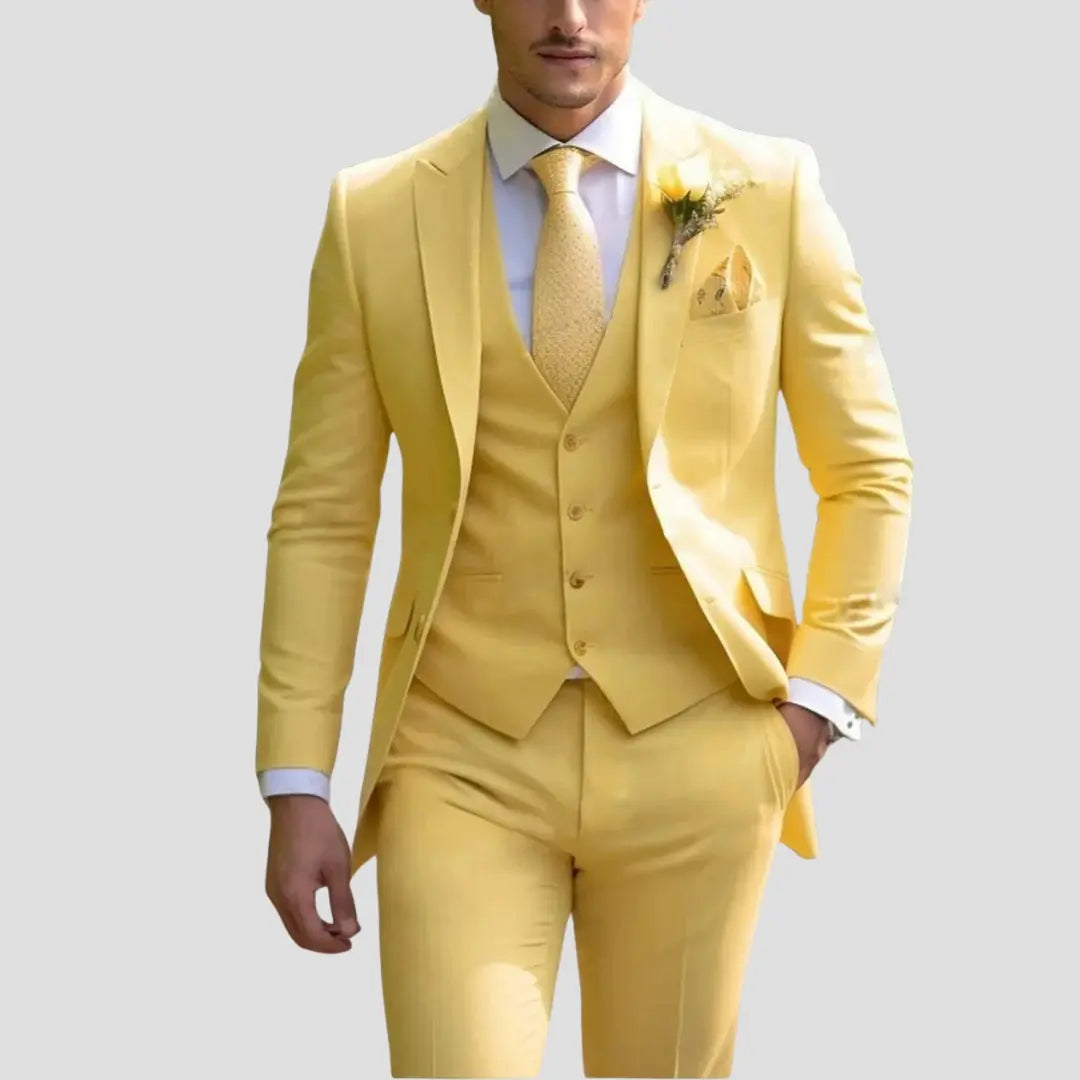 Versatile men's slim fit three-piece suit for formal events, business, or modern party attire.