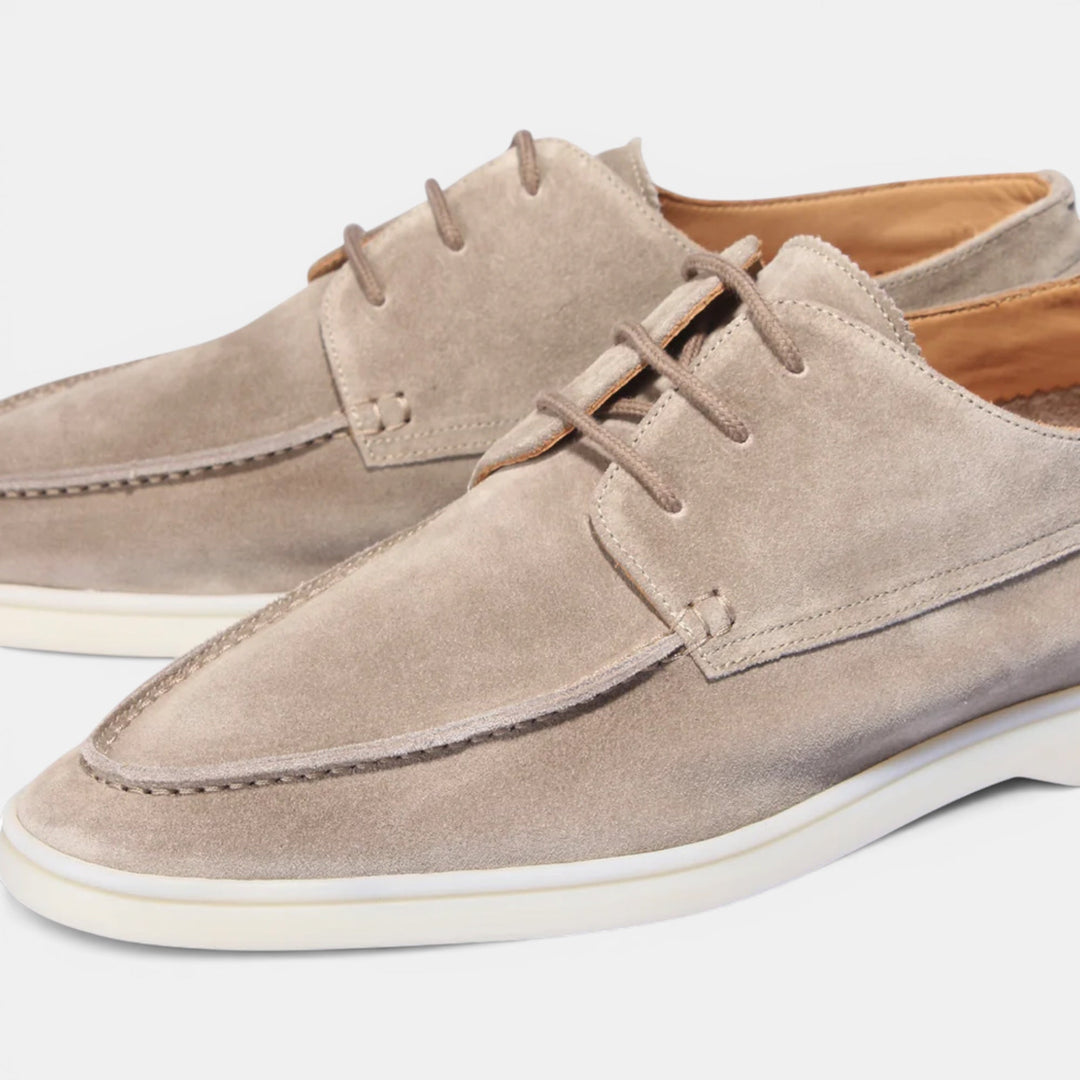 High-quality men's slip-on loafers, combining comfort with a sophisticated smart casual look.