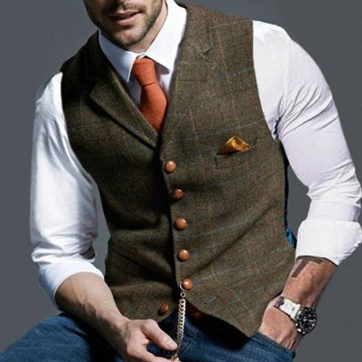 Men's formal checked vest, a smart and elegant layering piece for business attire, formal wear, or tailored men's fashion.