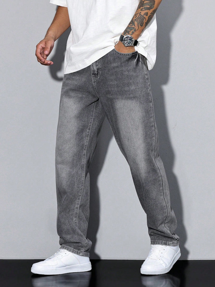 Men's solid color denim jeans with a relaxed fit, ideal for casual everyday wear and comfortable style.