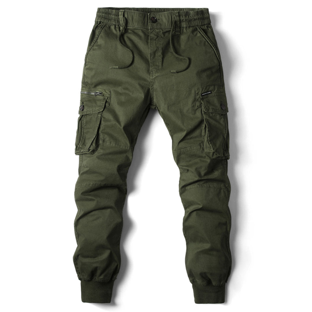Versatile men's stretch cargo pants, utility pockets, suitable for various casual outfits & daily use.