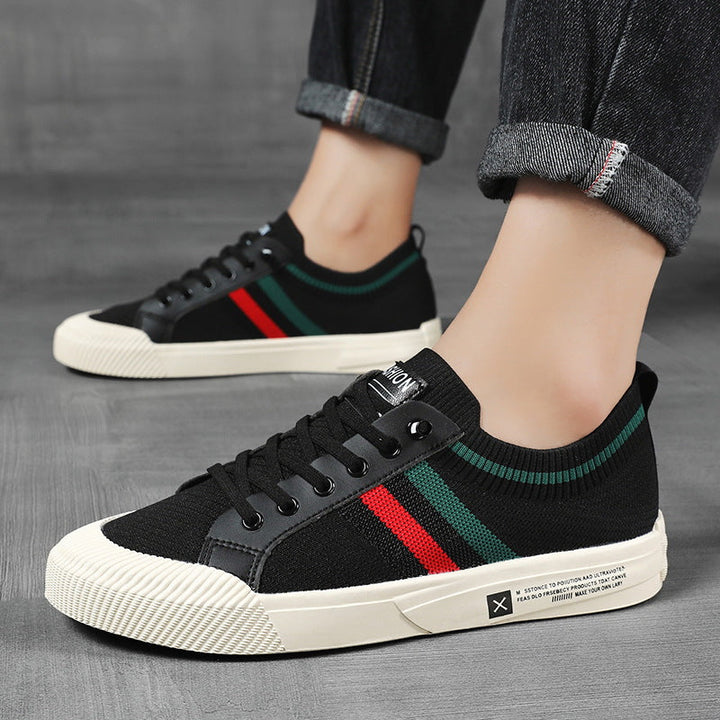 Men's striped lightweight casual sneakers. Everyday comfort shoes with a stylish, breathable design.
