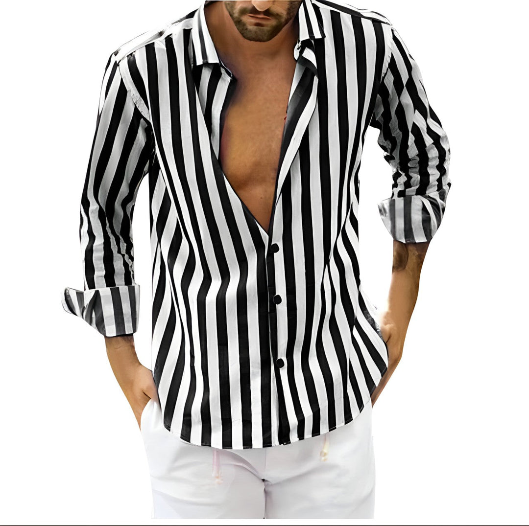 Relaxed fit men's short sleeve striped shirt for summer, ideal for everyday casual wear. Lightweight & breathable.