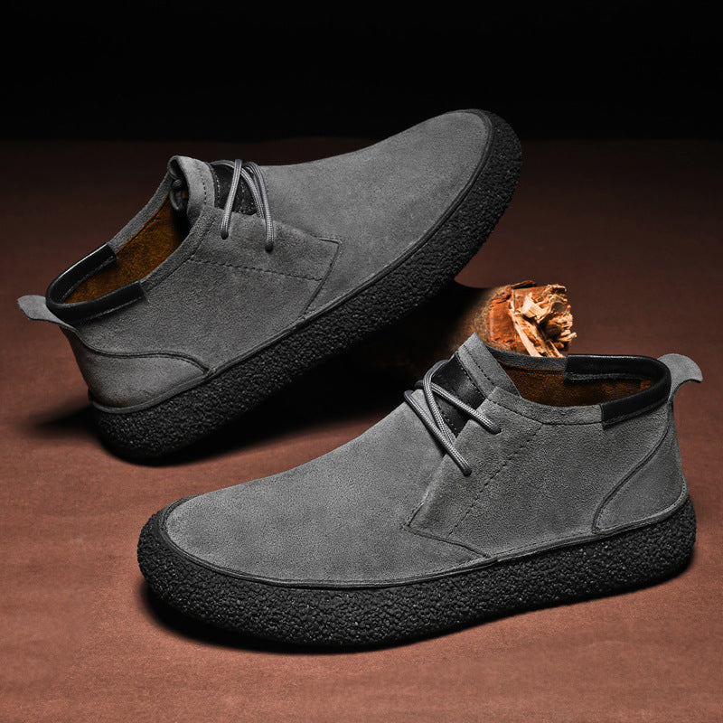 Stylish structured men's mid-top shoes, ideal for an urban look & versatile fashion.