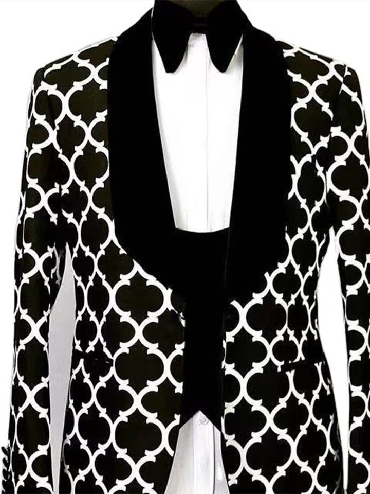 Sleek men's checkered single-breasted black suit. Perfect for sophisticated business attire, formal events, or parties.