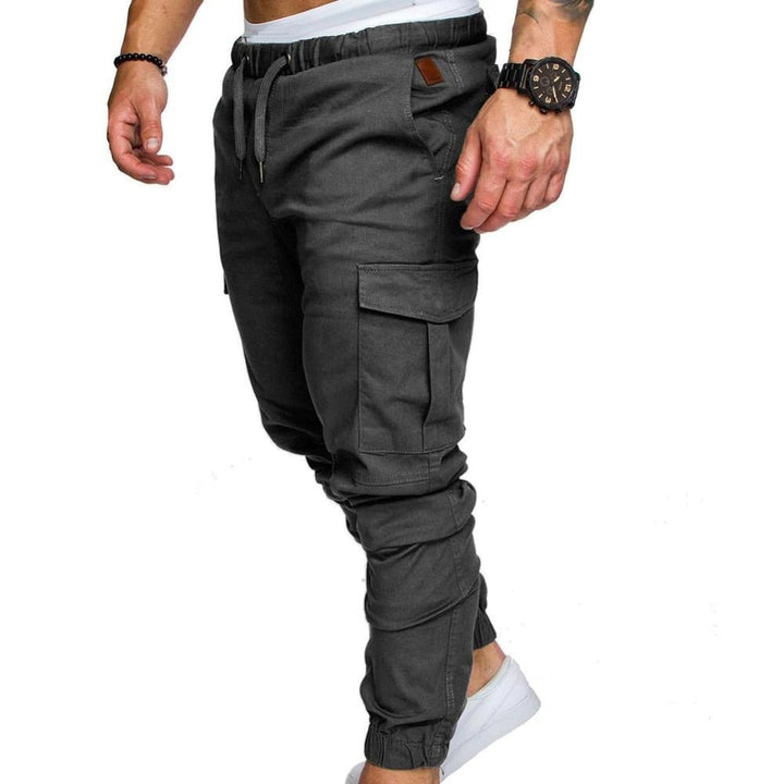 Durable men's cargo pants in rugged fabric, offering comfort & style for everyday and adventure.