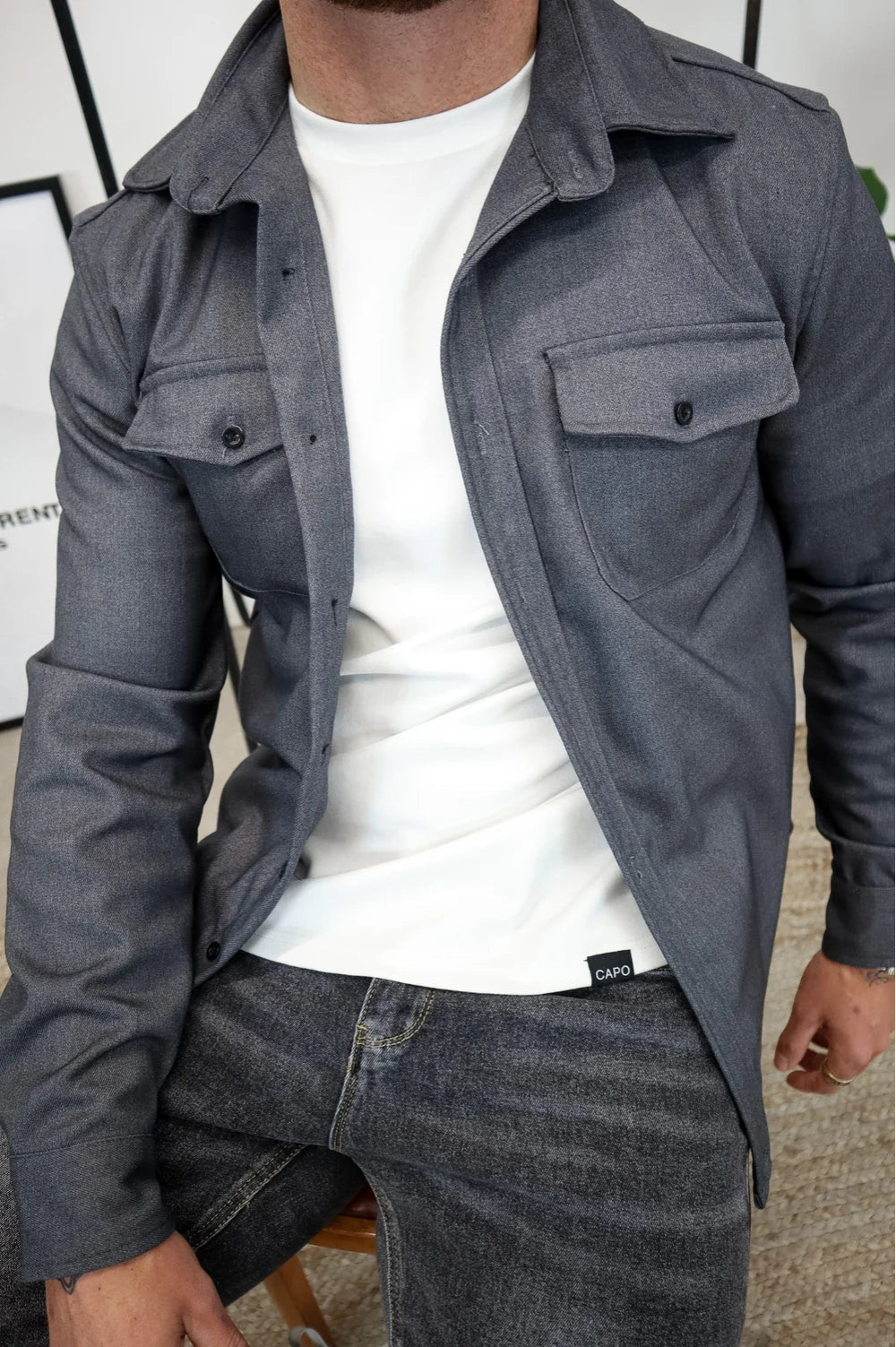 Men's everyday wear overshirt, a stylish button-down casual shirt with long sleeves for versatile layering.