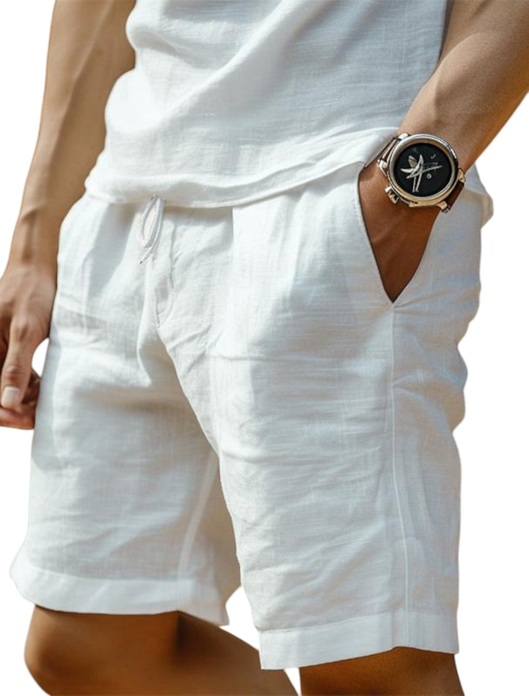 Comfortable men's summer shorts with a practical drawstring, ideal for casual and athletic activities.