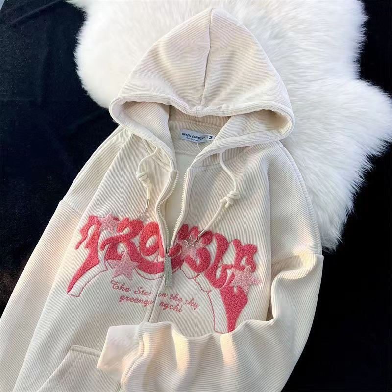Comfortable men's embroidered hoodie, ideal for versatile layering & relaxed urban streetwear looks.