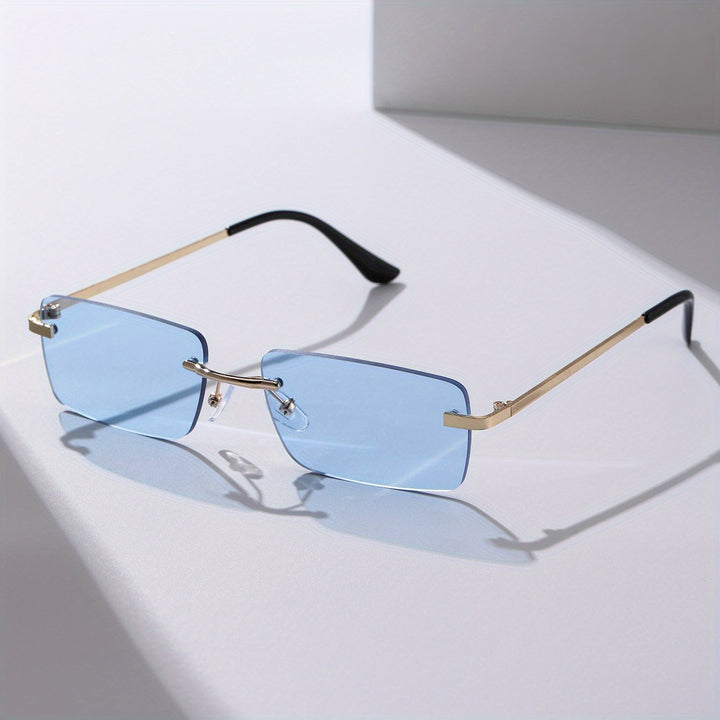 Stylish frameless men's sunglasses, perfect for a trendy and comfortable fit.