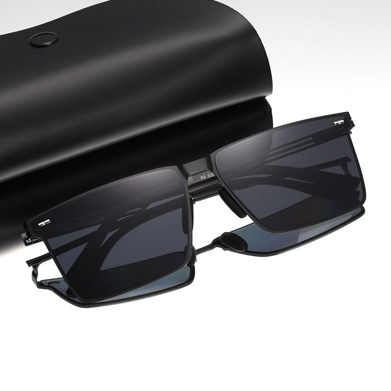 Men's stylish oversized sunglasses for UV protection, perfect for a modern, cool look.