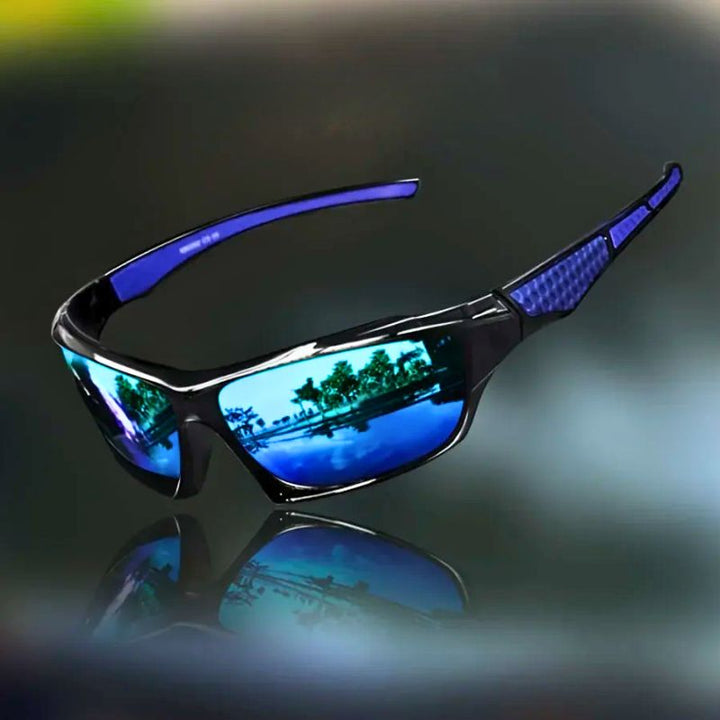 Side view of men's sporty shield sunglasses, featuring polarized lenses for glare reduction.