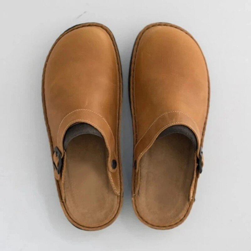 Khaki men's slip-on clogs, stylish and comfortable casual sandals. Perfect easy-wear summer shoes.
