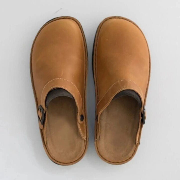 Khaki men's slip-on clogs, stylish and comfortable casual sandals. Perfect easy-wear summer shoes.