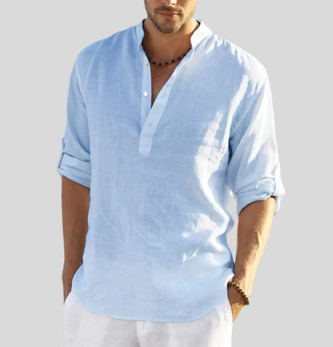 Light blue men's casual shirt, lightweight & breathable for summer comfort. Versatile button-down style.