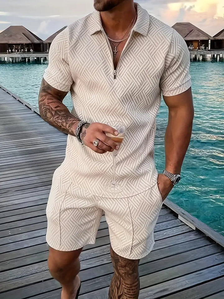 Men's modern two-piece casual outfit with a relaxed fit, ideal for stylish comfort. Everyday set.