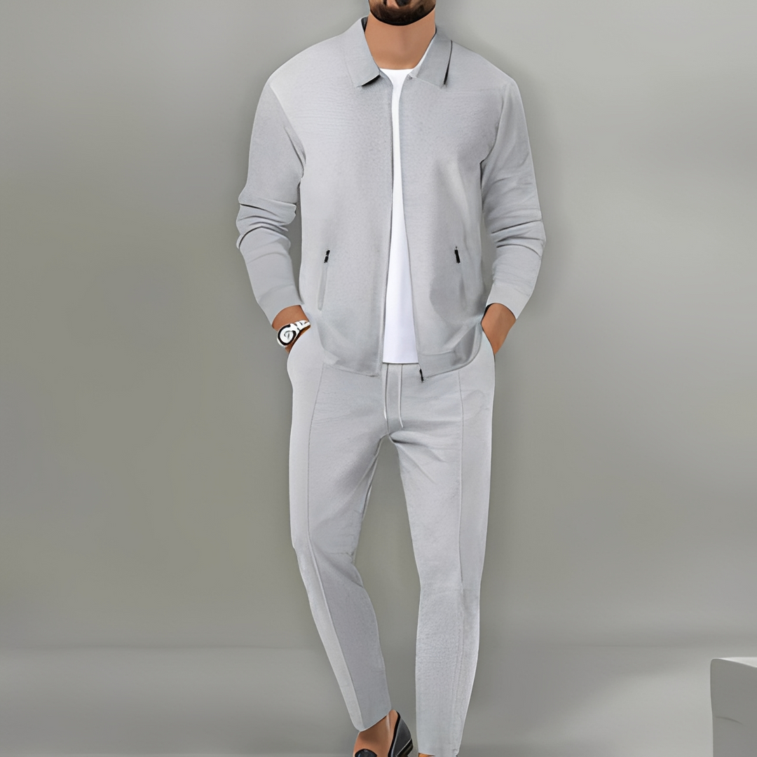 Men's athletic zip-up tracksuit, perfect for sports or casual outings. Stylish and comfortable matching set.