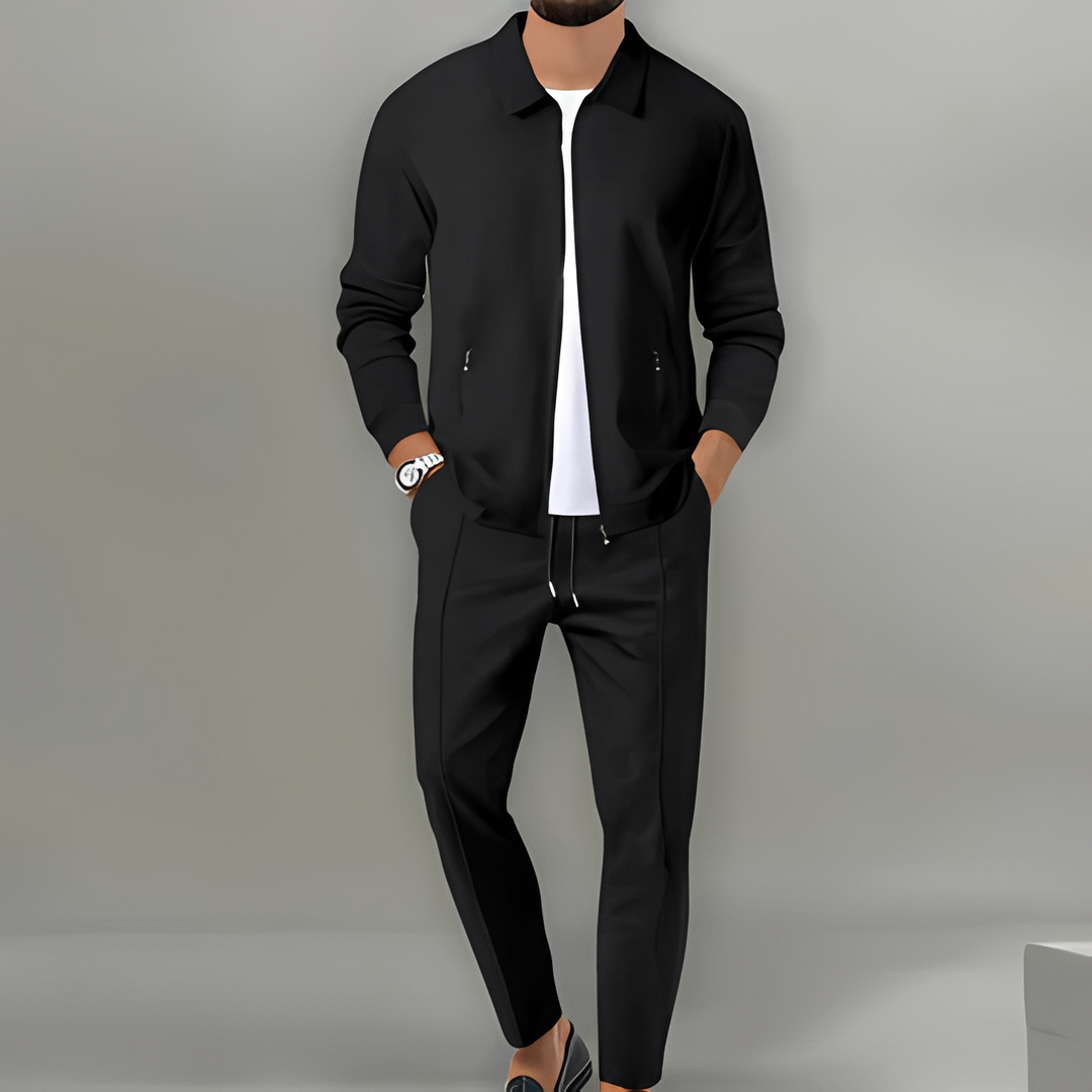 Modern men's fashion zip-up tracksuit set. Comfortable athletic wear, ideal for stylish casual outfits.