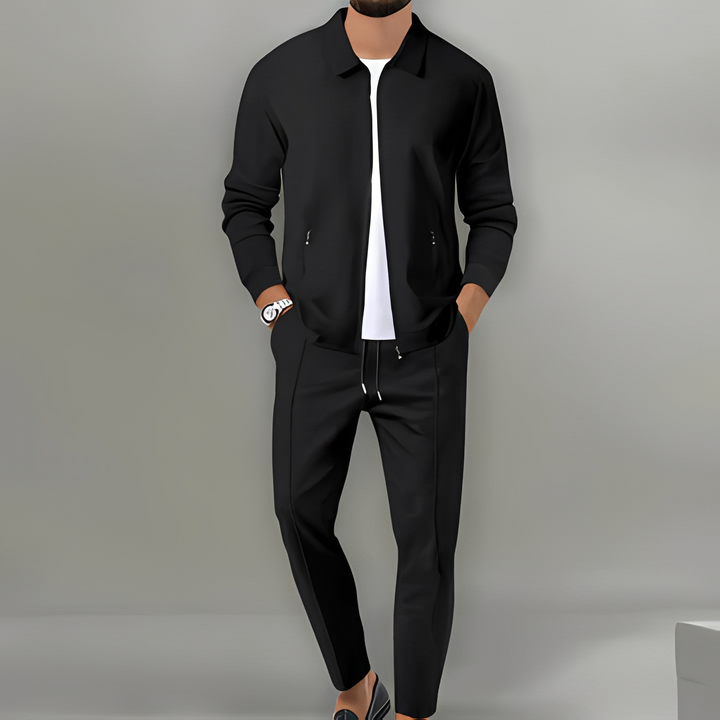 Modern men's fashion zip-up tracksuit set. Comfortable athletic wear, ideal for stylish casual outfits.