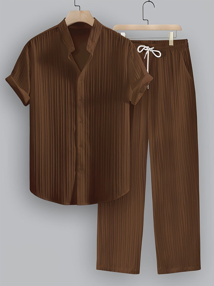 Breathable men's resort wear set. Summer 2-piece outfit with a casual shirt & drawstring pants.