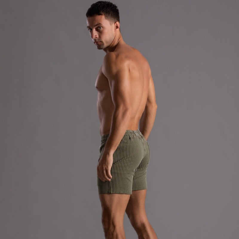 Men's running & training shorts, super stretch fabric for maximum flexibility.