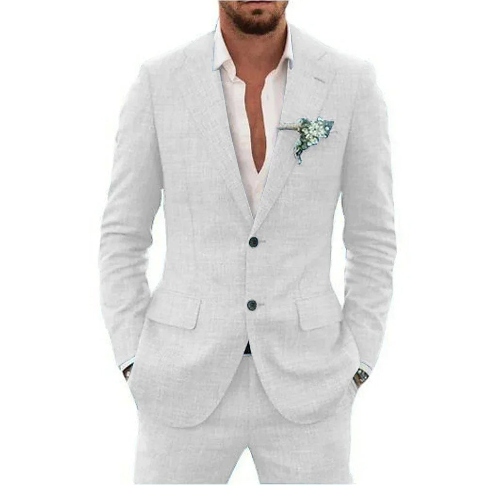Stylish men's tailored suit, a refined choice for formal gatherings and event wear.